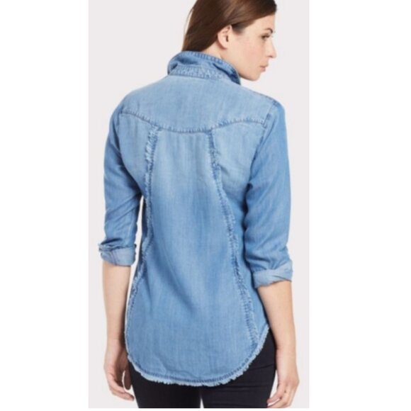 Anthropologie Cloth & Stone Frayed Seams Back Chambray Button Up Shirt size M - Picture 3 of 14